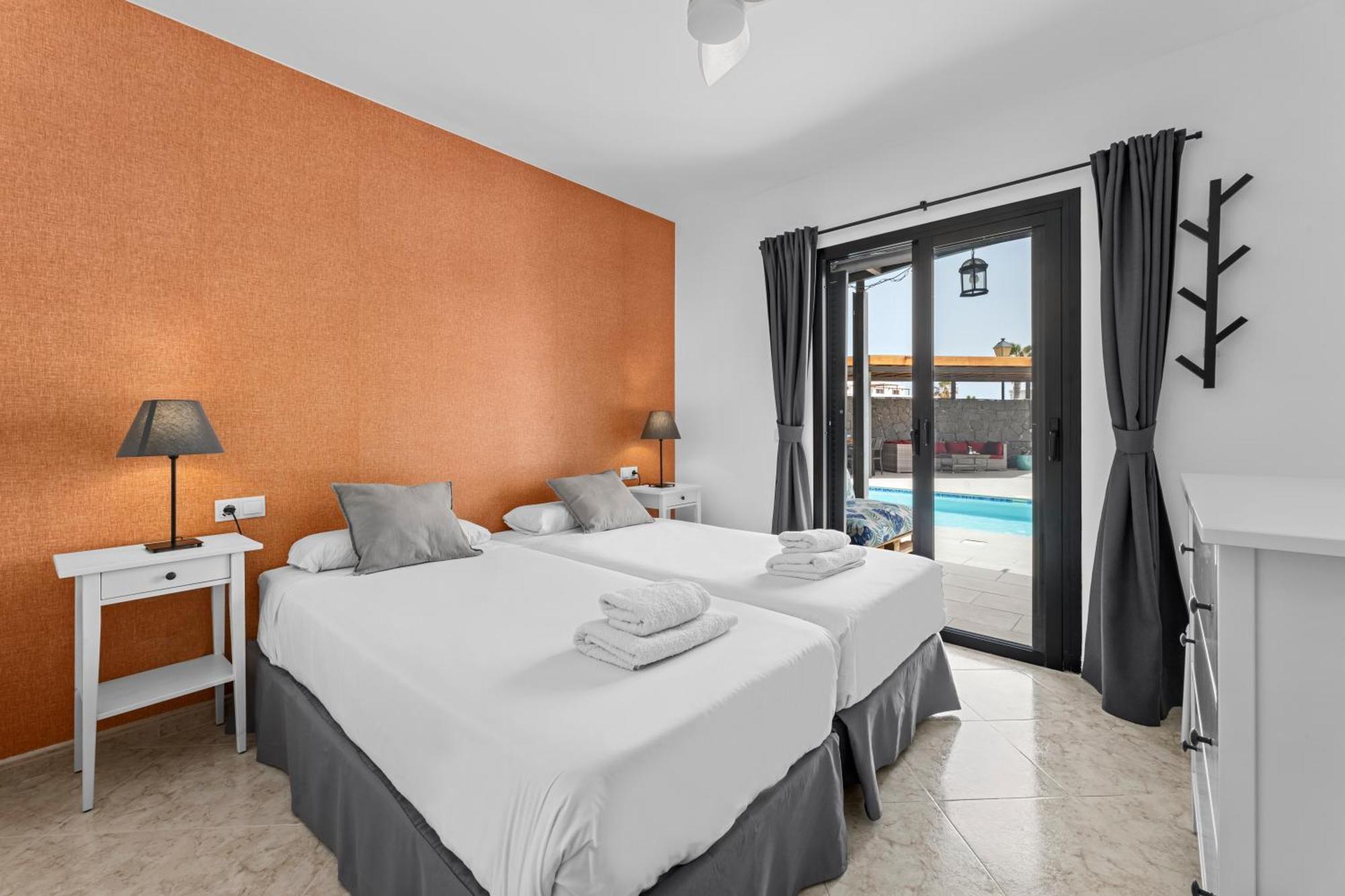 3 Bedroom Villa With Private Pool Close To Papagayo Beach Playa Blanca  Exteriör bild